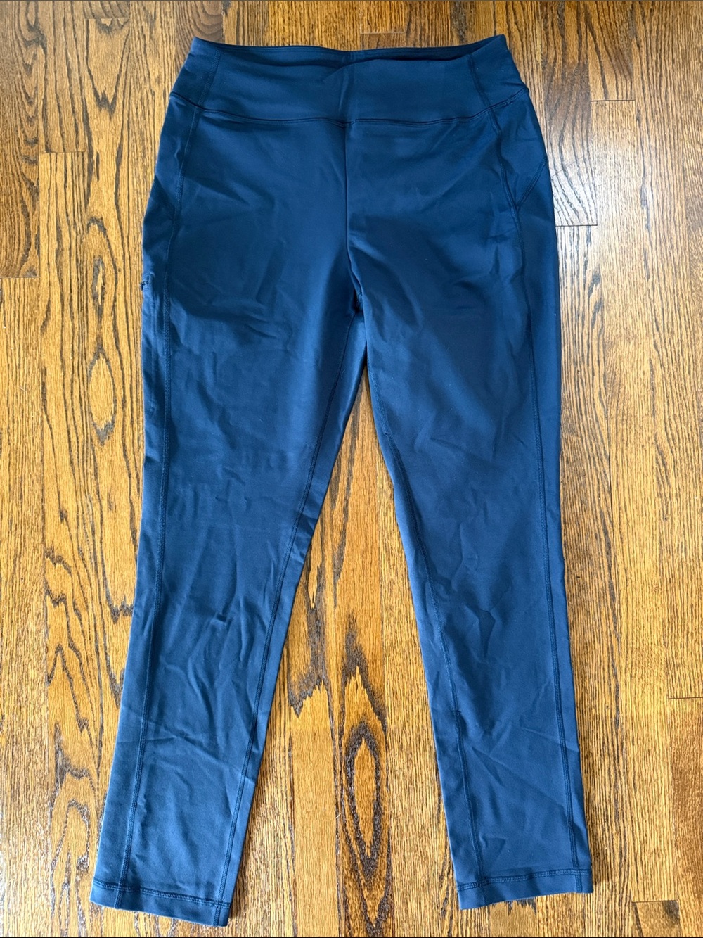 B41 Duluth Trading Co Women’s Medium 31 Navy Blue Track Pants